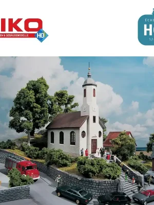 Nur wenige verfügbar | Eglise St. Lucas HO Piko 61825