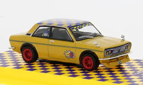 Datsun 510, gelb/Dekor, 1 64, Tarmac Works | Versandbereit