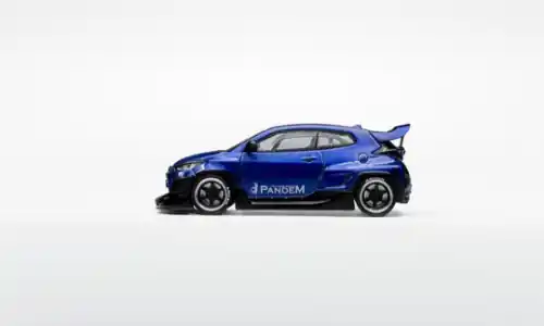 Toyota Pandem GR Yaris, blau, 1 64, Pop Race - Jetzt neu