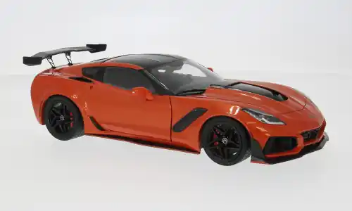 Neuzugang | Chevrolet Corvette ZR1, orange/schwarz, 2019, 1 18, IXO America