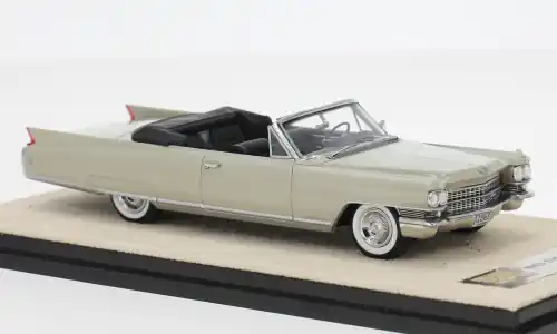 Cadillac Eldorado Biarritz, beige/schwarz, 1963, 1 43, Stamp Models | Profi-Qualität