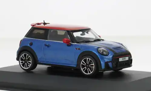 BMW Mini Cooper, blau/rot, 2023, 1 43, Solido | Fast ausverkauft
