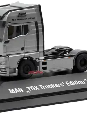 MAN TGX GX 18.580 Zugm. vvsp. "Trucker´s Edition / IAA 2026", silbermetallic -PC- -- MAN Promotion-Modell -- | Nicht verpassen