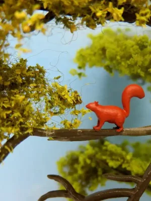 Neu - Klingenhöfer Miniaturen 0-TE13 - Eichhörnchen ca. H 0,5 cm (1 45)